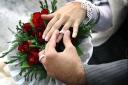 زنگ خطر کاهش ازدواج در میبد/ خیرین در کمک به ازدواج جوانان پیشگام شوند